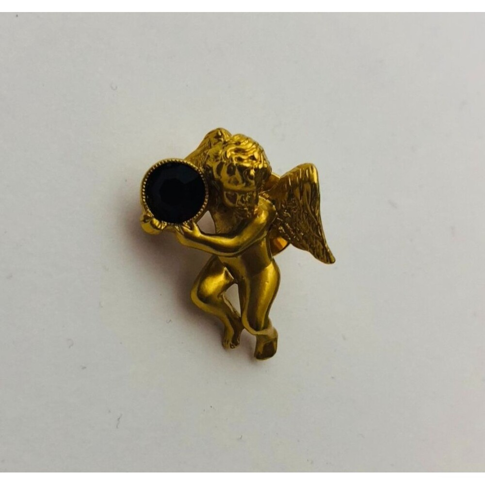 VTG Avon Christian Cherub Guardian Angel w Red Birthstone Gold Lapel Pin Brooch